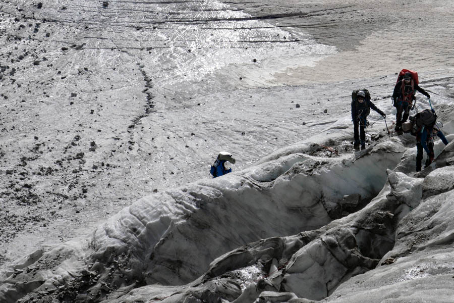 驕傲！山美股份歐洲員工勇攀歐洲第一峰-厄爾布魯士峰