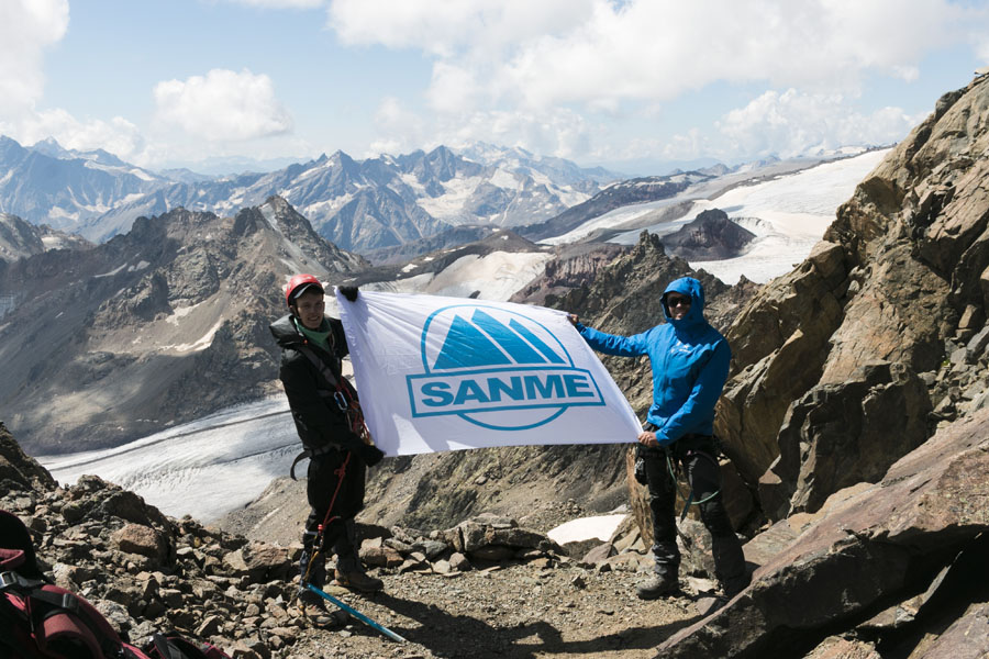 驕傲！山美股份歐洲員工勇攀歐洲第一峰-厄爾布魯士峰