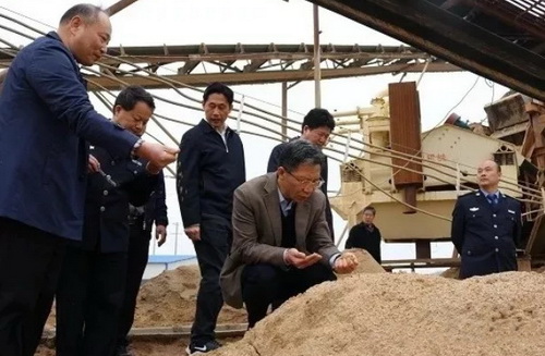 機(jī)制砂進(jìn)入“黃金時代”，機(jī)遇與挑戰(zhàn)并行，如何抓住機(jī)遇，你需要知道這四點(diǎn)！
