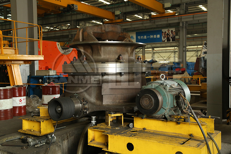 多缸圓錐破碎機(jī)破碎鵝卵石有什么優(yōu)點？