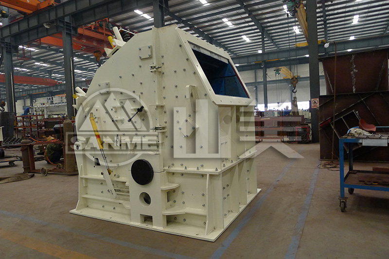 河卵石細(xì)碎用圓錐破碎機(jī)還是反擊破碎機(jī)？