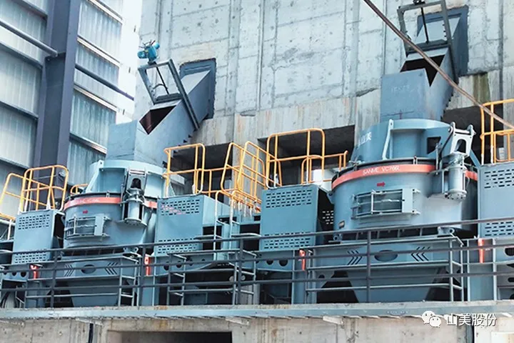 VC7系列立式?jīng)_擊破碎機——多領(lǐng)域適用，展現(xiàn)強大實力