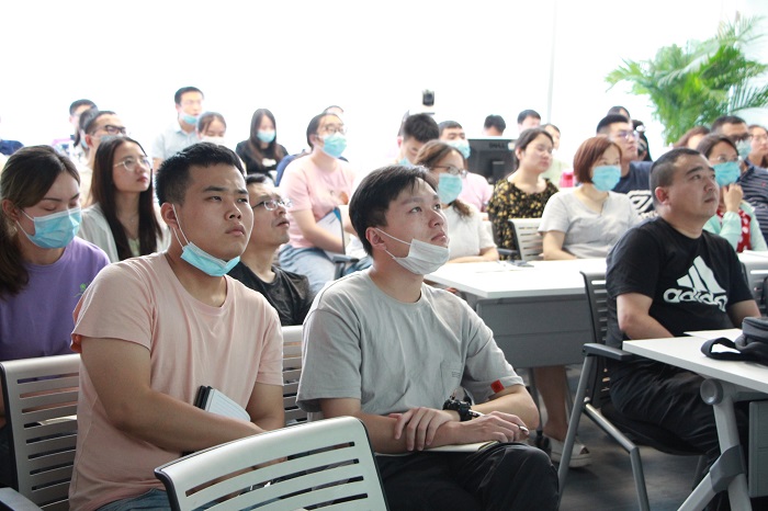 1599099219237093113.jpg IMG_5685.jpg