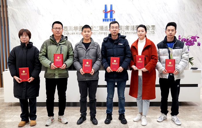 1674012881283097539.jpg 我.jpg